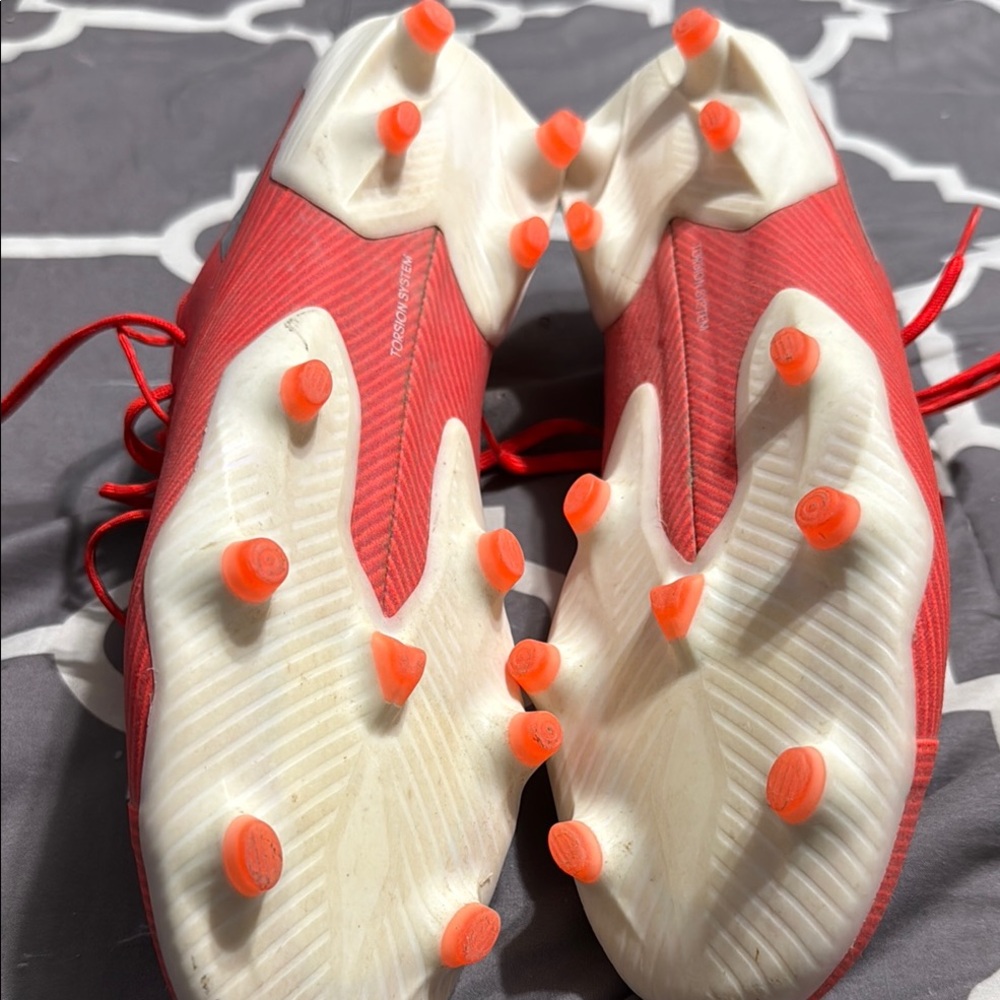 Adidas Men's Bold Red Athletic Shoes - Picture 7 of 7